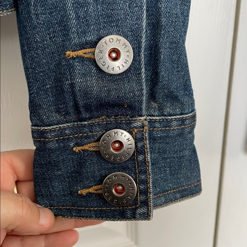 Tommy Hilfiger M Distressed Blue Jean Jacket Metal button closure pockets 2005 - Picture 7 of 16